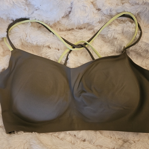 VSX Olive and Neon Yellow Seamless Bralette - Picture 1 of 3